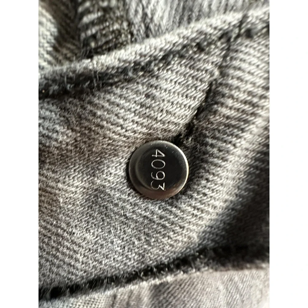 Levis 501 Jeans Mens 36x32 (34x30) Gray Straight Leg Button Fly Cotton Denim - Picture 11 of 16